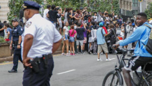 Detenido un «streamer» que causó caos en Nueva York al prometer consolas gratis
