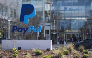 PayPal lanza una criptomoneda estable respaldada por depósitos en dólares