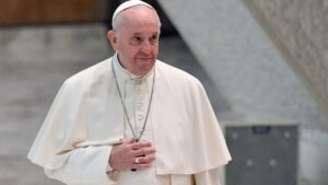 El Papa desata polémicas en Bélgica con sus palabras sobre las mujeres y el aborto