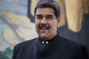 Maduro llama a avanzar en la «reforestación, saneamiento y recuperación» de la Amazonía