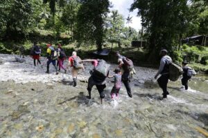 Panamá culpa a entes internacionales de la avalancha migratoria en la jungla del Darién
