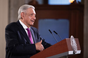 López Obrador alista sus últimas 4 reformas, incluyendo militarizar la Guardia Nacional
