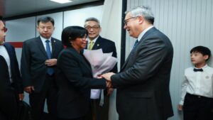Vicepresidenta Delcy Rodríguez arribó a la República Popular China