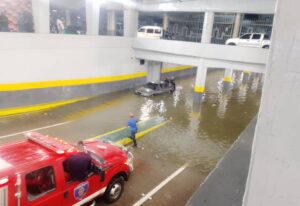 Gobierno revisa planes para atender efectos de lluvias y altas temperaturas en Venezuela