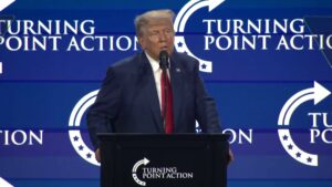 Trump presenta una moción para que la jueza de su caso en Washington se retire del juicio