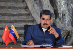 Maduro reitera que Venezuela tiene «las puertas abiertas» a la inversión extranjera
