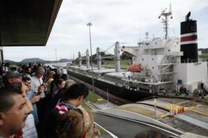 Canal de Panamá aclara que nunca se ha dado un atasco de 200 buques en la vía acuática