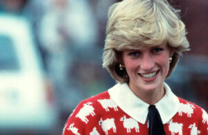 Suéter de Lady Di con una oveja negra se subasta por un récord de 1,1 millón de dólares