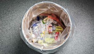 Un hombre se declara culpable de distribuir medicamentos adulterados contra el VIH en EEUU