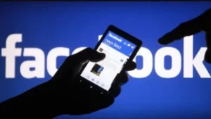 Facebook se actualiza y añade el botón compartir en Whatsapp