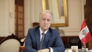 Vicepresidente del Congreso de Perú fallece tras sufrir una descompensación