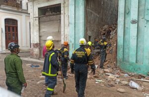 Derrumbe de un edificio en Cuba evidencia nuevamente el estado de sus infraestructuras