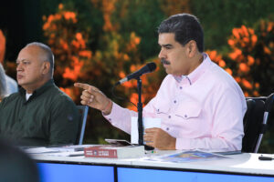 Maduro: «Llamo al pueblo a referéndum por el Esequibo, por nuestros derechos históricos»