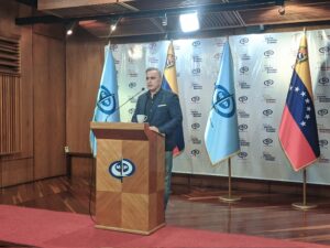Fiscalía solicita orden de aprehensión contra Guaidó