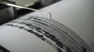 Al menos 15 muertos y 87 heridos en siete sismos de hasta 6,3 grados en Afganistán