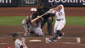 Altuve y Moreno jonronean, Astros y D’Backs toman la delantera en Serie Divisional