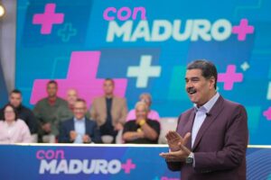 Nicolás Maduro decreta desde el 1º de noviembre el inicio de las navidades 