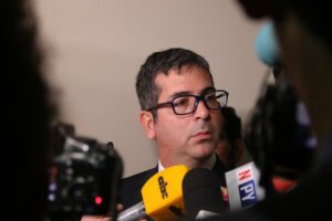 Investigarán declaración de testigo colombiano que vinculó a Cartes con asesinato de Pecci