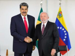 Lula le pide a Maduro informaciones sobre las negociaciones con Washington