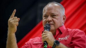 Diosdado dice que no hay la mínima posibilidad de un inhabilitado vaya a las presidenciales 