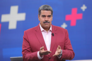 Maduro acusó a un sector de la oposición de tratar de «vender un mega fraude» con las elecciones primarias 