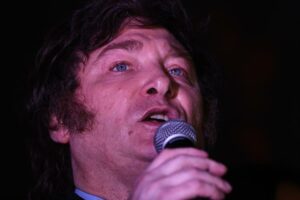 Opositores argentinos pasan de estar ‘juntos’ a ‘separados’ por el «cambio» de Milei
