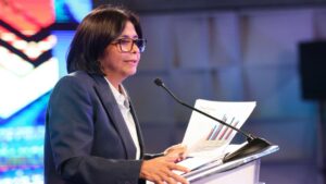 Vicepresidenta Delcy Rodríguez llegó a La Haya para participar en audiencia de la CIJ sobre el Esequibo