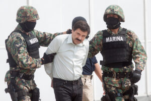 López Obrador visita la cuna del Cártel de Sinaloa tras la extradición de hijo del Chapo