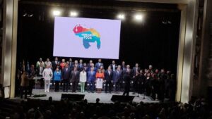 Manuel Rosales llama a participar en el referendo