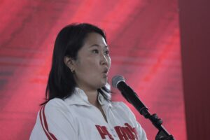 Keiko Fujimori espera que Constitucional ordene libertad de su padre «en próximas horas»