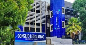 Consejo Legislativo de Sucre entregó reconocimiento al libro Frases y Pensamientos de Hugo Chávez, “El Legado”
