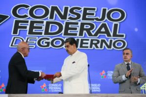 Maduro propone crear una ley para implementar la anexión de la Guayana Esequiba