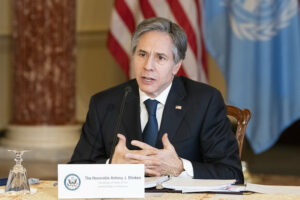 Estados Unidos puede ofrecer su aporte a la paz entre Azerbaiyán y Armenia