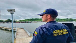 Armada colombiana rescata a dos dominicanos que estaban a la deriva en La Guajira