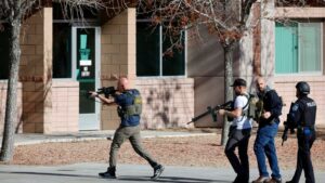 Tres muertos y un herido crítico en un tiroteo en una universidad de Las Vegas