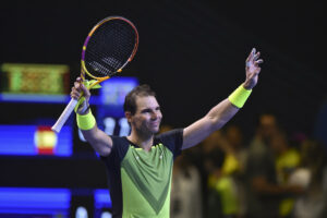 Rafael Nadal se entrena en Kuwait para su regreso al tenis