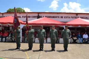 Frases y Pensamientos de Hugo Chávez, “El Legado” es condecorado por la Escuela de Formación de Guardias Nacionales “Leonardo Infante”
