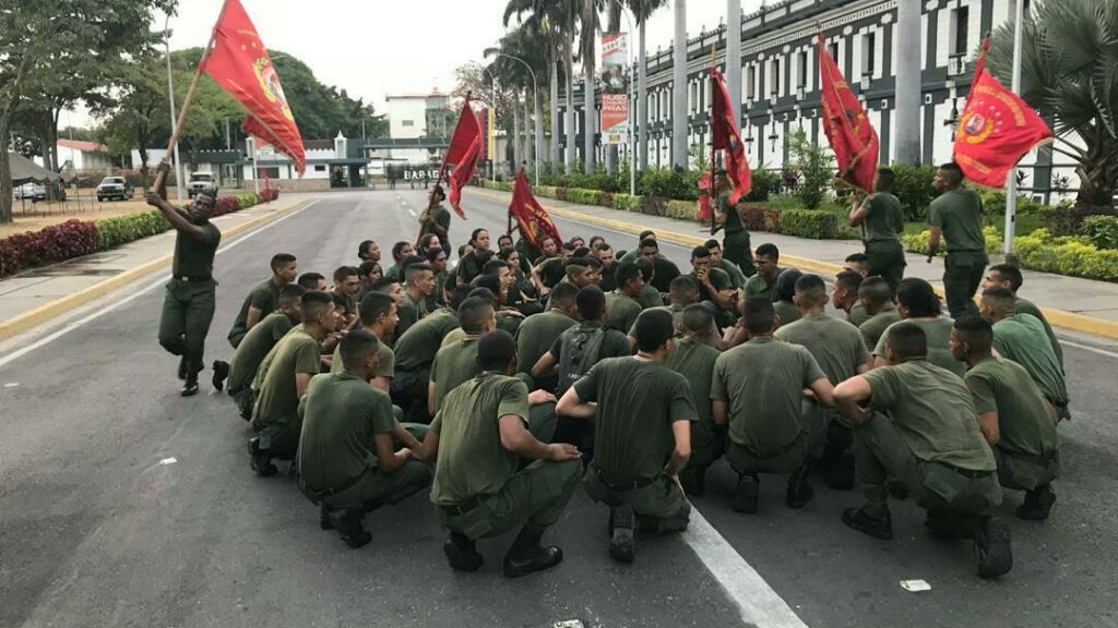 Frases y Pensamientos de Hugo Chávez, “El Legado” recibió reconocimiento del Núcleo Ciencias de la Salud de Maracay