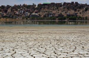 Bolivia entrega 49 toneladas de ayuda humanitaria a afectados por sequía e inundaciones