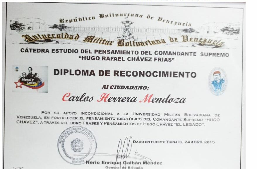 Libro de Chávez Frases y Pensamientos “El Legado” recibió un reconocimiento Cátedra de Estudio del Pensamiento del Comandante Supremo