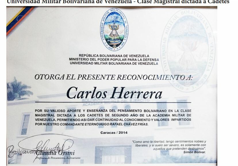 UMBV entregó reconocimiento al libro de Chávez Frases y Pensamientos “El Legado”