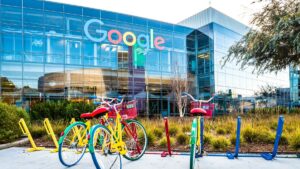 Google acuerda pagar 700 millones de dólares para resolver demanda sobre Play Store