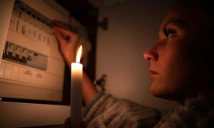 Falla en el sistema eléctrico deja sin luz y agua a Panamá previo a la Nochebuena