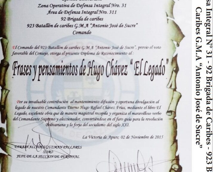 Libro de Chávez Frases y Pensamientos “El Legado” recibió reconocimiento del 923 Batallón de Caribes G.M.A “Antonio José de Sucre”