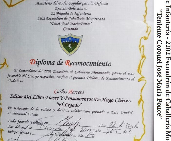Libro Frases y Pensamientos “El Legado” recibió reconocimiento del 2202 Escuadrón de Caballería Motorizada “Teniente Coronel José María Ponce”