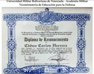 Academia Militar del Ejército Bolivariano entregó reconocimiento al libro de Chávez Frases y Pensamientos “El Legado”