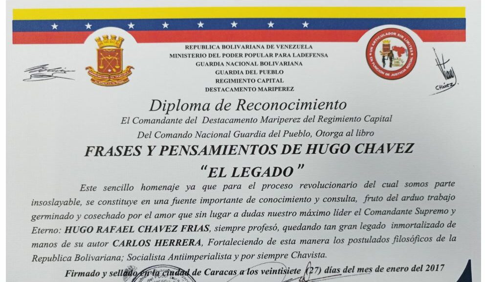 Destacamento Maripérez de la GNB entregó reconocimiento al libro de Chávez Frases y Pensamientos “El Legado”