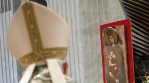 Papa Francisco invitó a confiar el nuevo año a María: «Ella es el camino más directo a Dios»