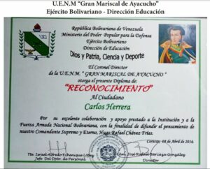 Libro de Chávez Frases y Pensamientos “El Legado” recibió reconocimiento del Liceo Militar “Gran Mariscal de Ayacucho”