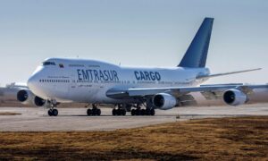 Aerolínea venezolana se reserva «acciones judiciales» por el avión decomisado en Argentina